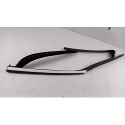 Pièce pour FORD - Window Guide 1761579