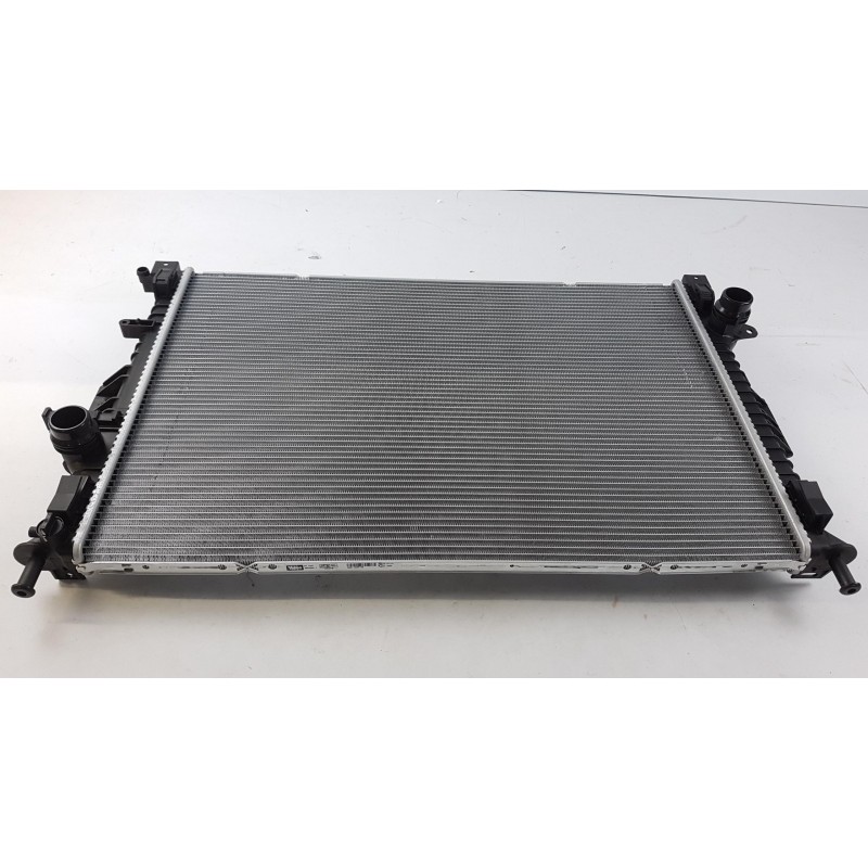 Pièce pour FORD - Radiator, Engine Cooling 1762395