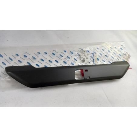 Pièce pour FORD - Trim, Luggage Compartment 1802345