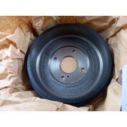 Pièce pour FORD - Brake Drum 1833868