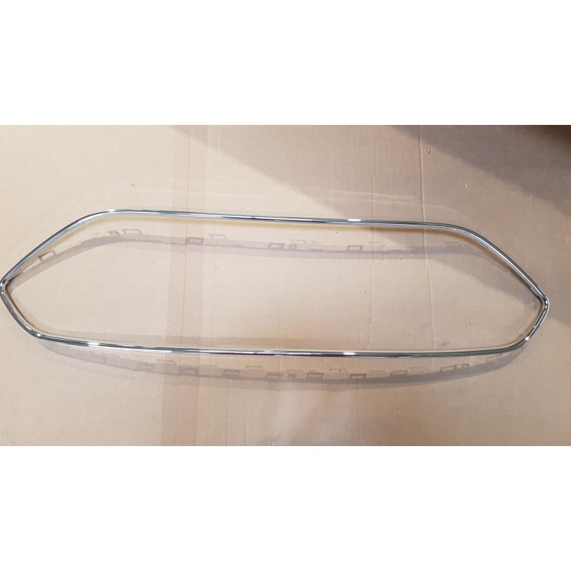Pièce pour FORD - Frame, Radiator Grille 1835982