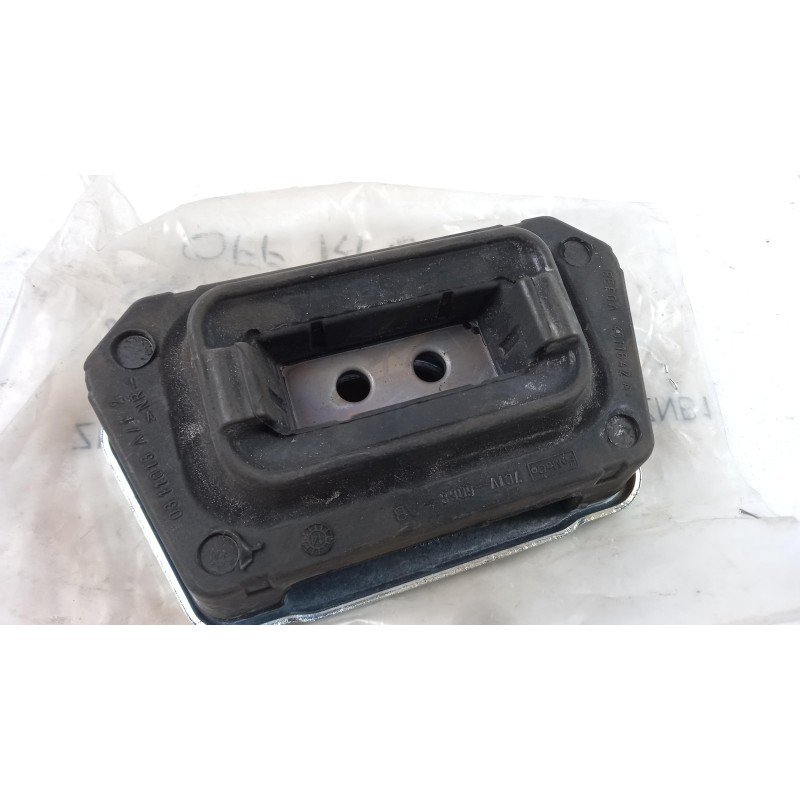 Pièce pour FORD - Transmission Mounting 1851672
