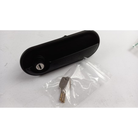 Pièce pour FORD - Handle, Tailgate Realease 1867870