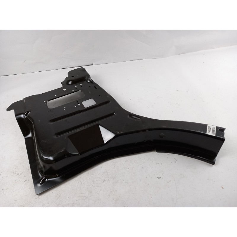Pièce pour FORD - Side Reinforcement 1894594