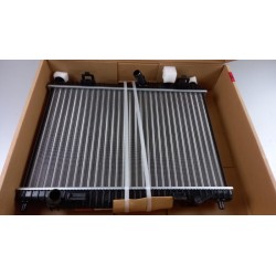Pièce pour FORD - Radiator, Engine Cooling 1897436