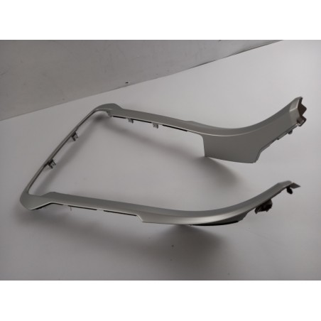 Pièce pour FORD - Centre Console Part/Trim 1932699