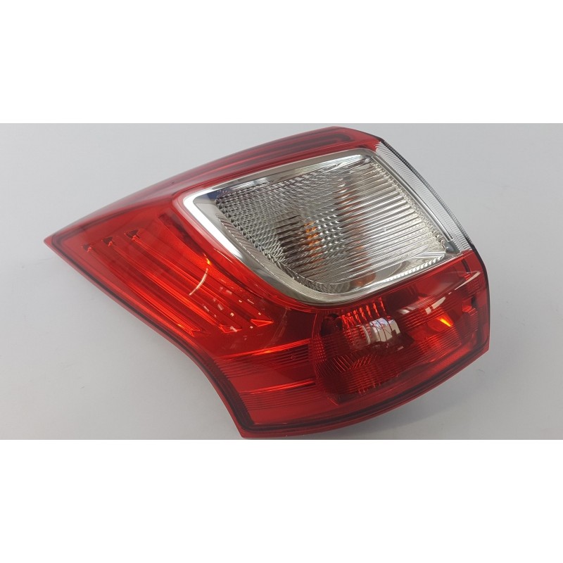 Pièce pour FORD - Combination Rearlight 2035590