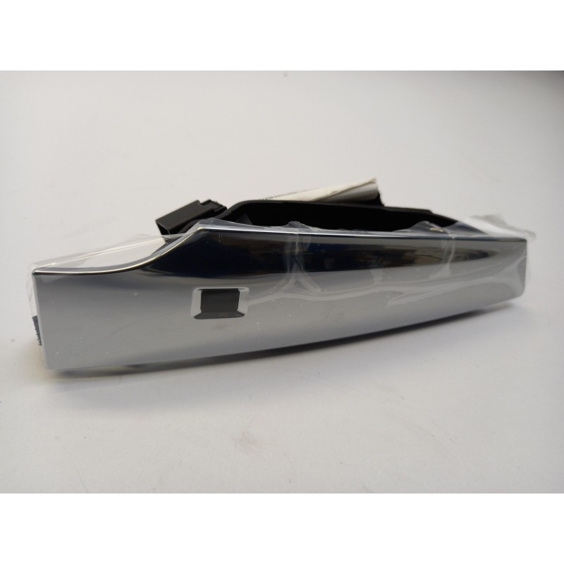 Pièce pour FORD - Handle, Tailgate Realease 2036451