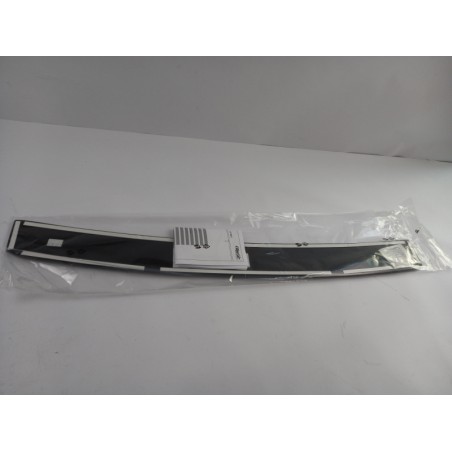 Pièce pour FORD - Trim/Protective Strip, Bumper 2122070