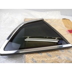 Pièce pour FORD - Side Window 2138957