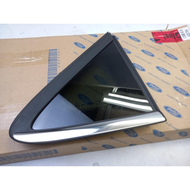 Pièce pour FORD - Side Window 2178087
