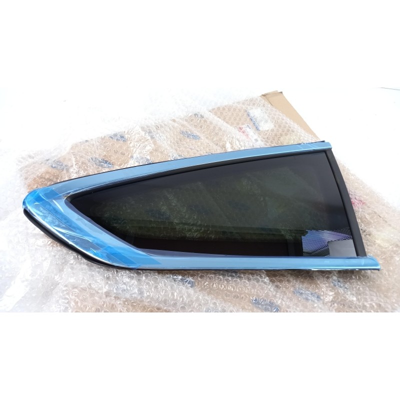 Pièce pour FORD - Side Window 2322916