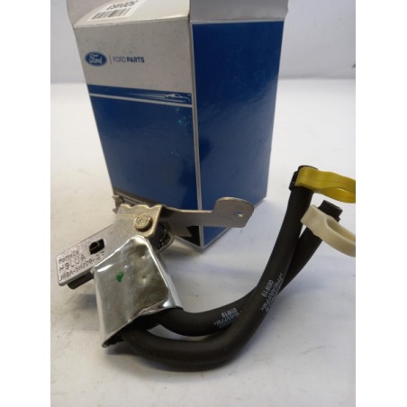 Pièce pour FORD - Sensor, Exhaust Pressure 2403176