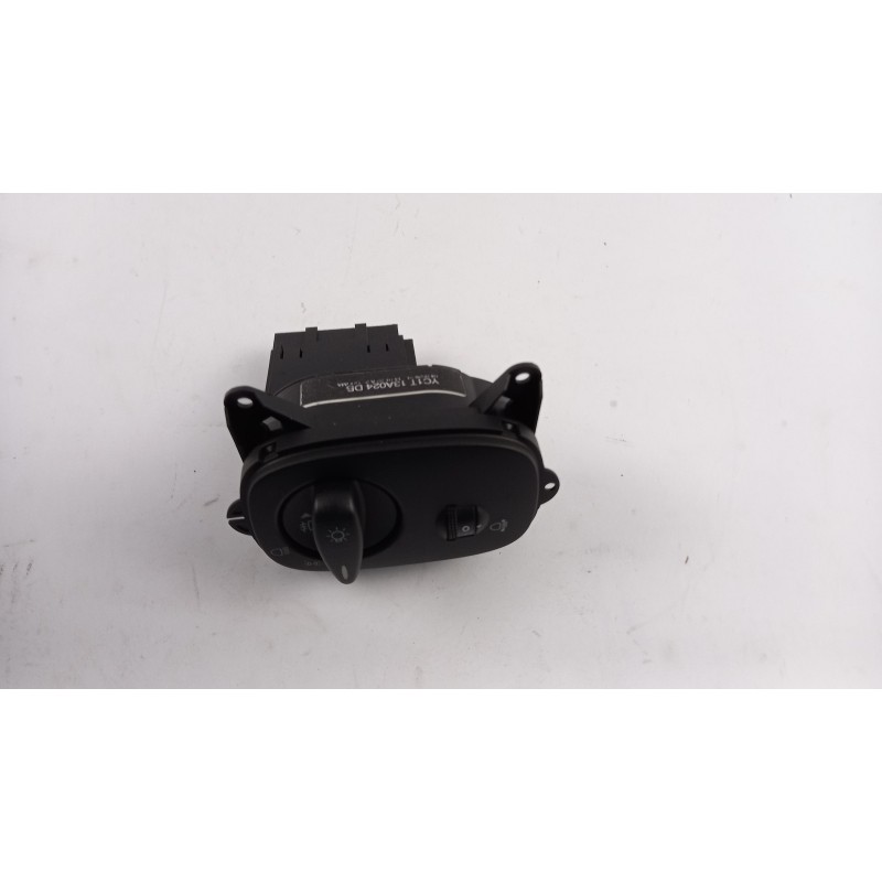 Pièce pour FORD - Switch, Headlight 4042354
