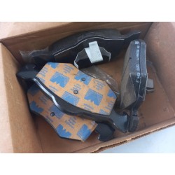 Pièce pour FORD - Brake Pad Set 4588141