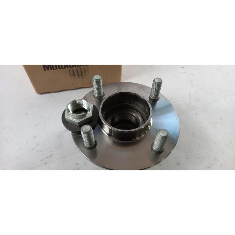 Pièce pour FORD - Wheel Hub 5027622