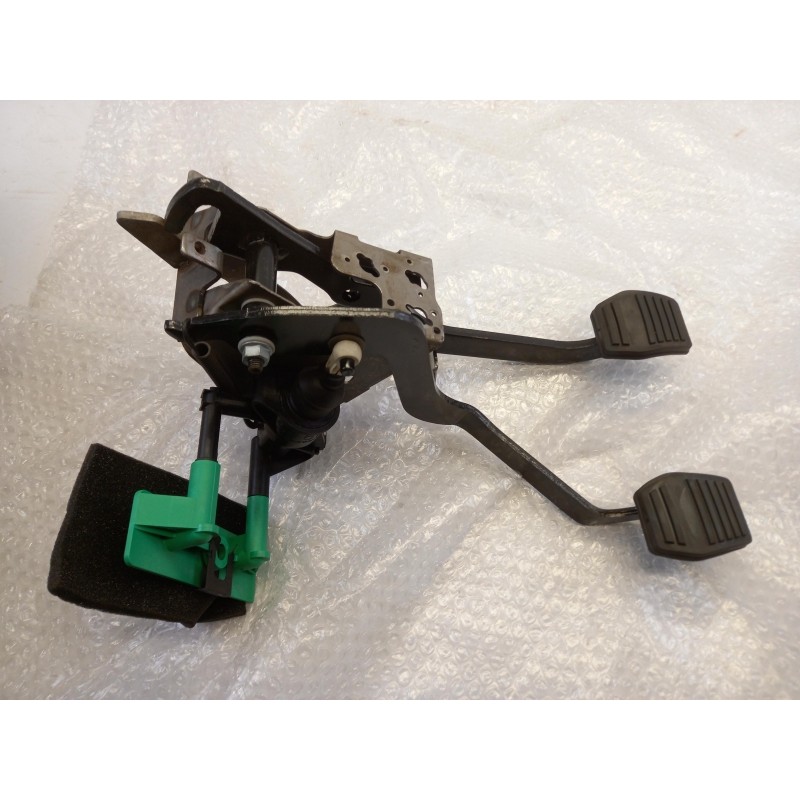Pièce pour FORD - Brake Pedal 5166023
