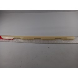 Pièce pour FORD - Trim/Protective Strip 5229389