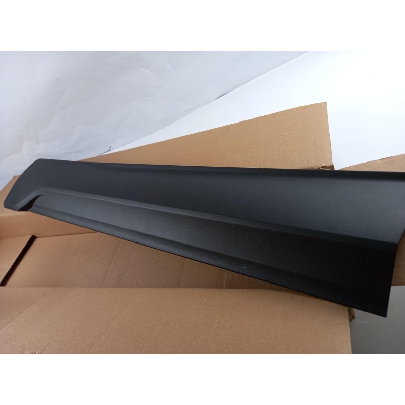 Pièce pour FORD - Trim/Protective Strip, Door 5309199