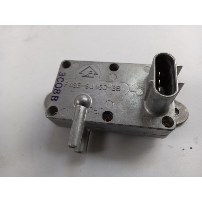 Pièce pour FORD - Sensor, Intake Manifold Pressure 7092003