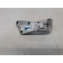 Pièce pour FORD - Bracket, Engine Mounting 7204681