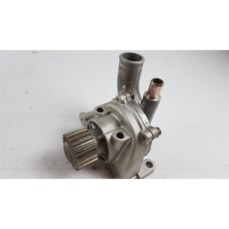 Pièce pour HYUNDAI/KIA - Water Pump 0K04R15010A