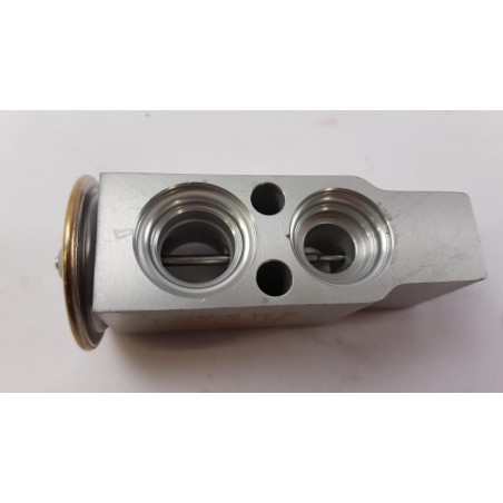 Pièce pour HYUNDAI/KIA - Valve 0K2FE61J30