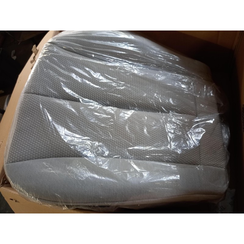 Pièce pour HYUNDAI/KIA - Seat 881004D611KS5
