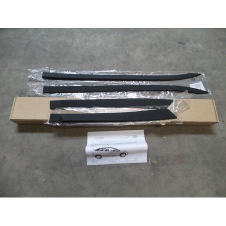 Pièce pour HYUNDAI/KIA - Trim/Protective Strip Set, Door A2271ADE00