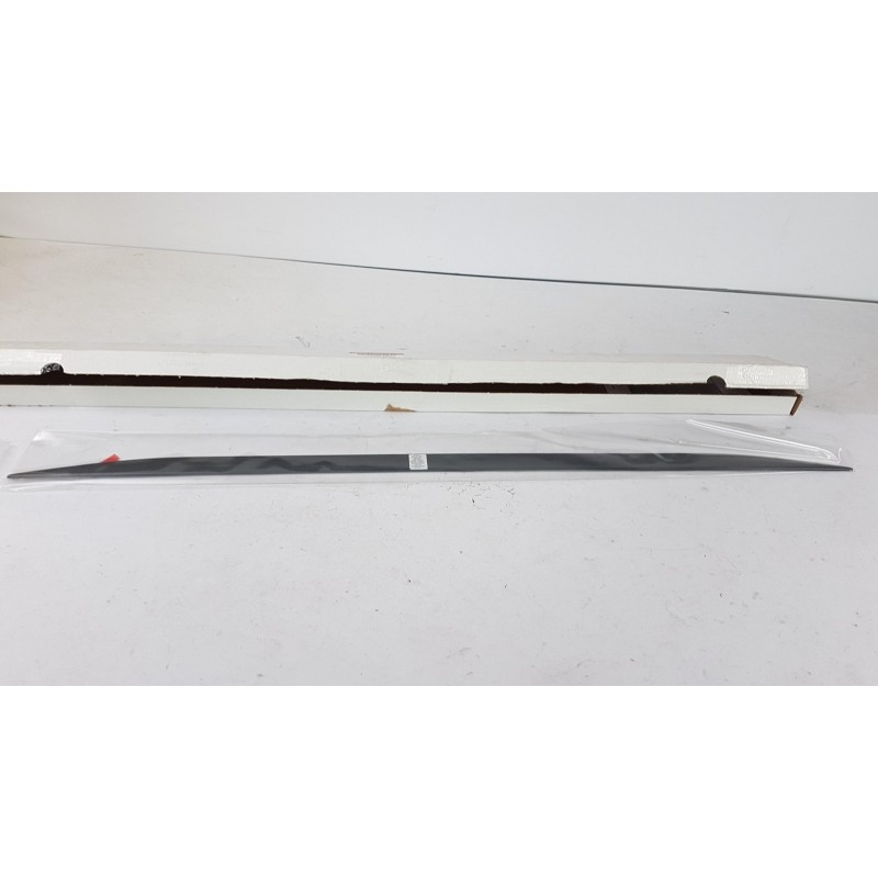 Pièce pour HYUNDAI/KIA - Trim/Protective Strip, Lid G6491ADE00BL