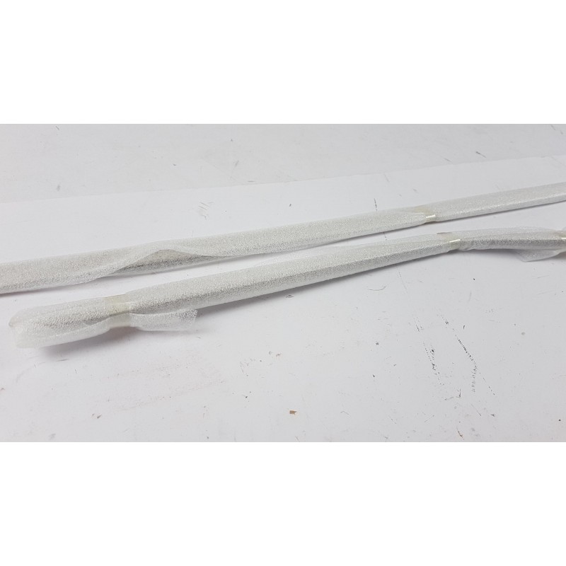 Pièce pour HYUNDAI/KIA - Trim/Protective Strip Set, Door H8271ADE60ST