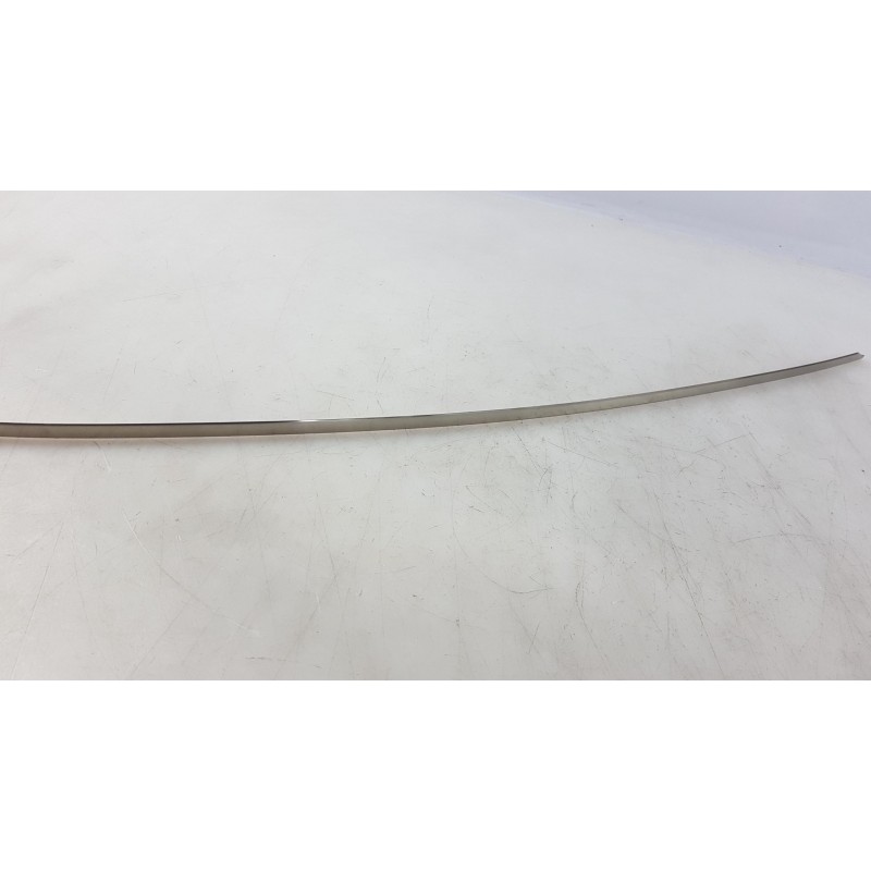 Pièce pour HYUNDAI/KIA - Trim/Protective Strip, Lid H8491ADE60ST