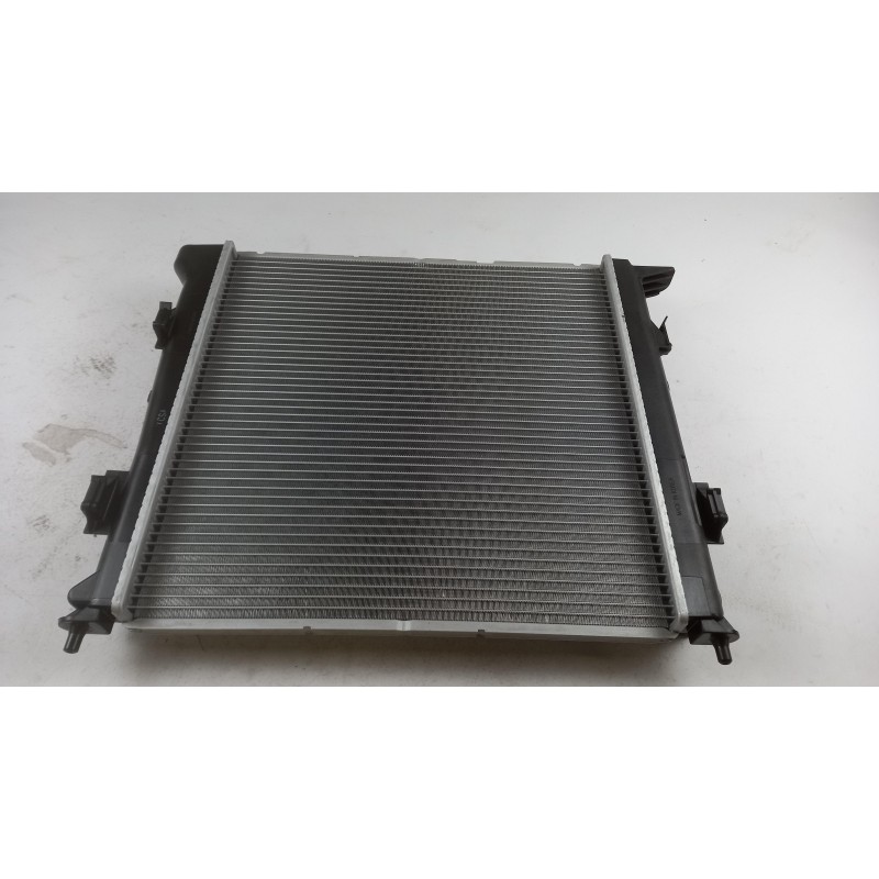 Pièce pour HYUNDAI/KIA - Radiator, Engine Cooling S253102L600