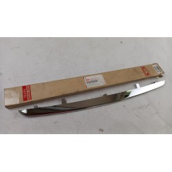 Pièce pour ISUZU - Trim/Protective Strip, Bumper 8980124910