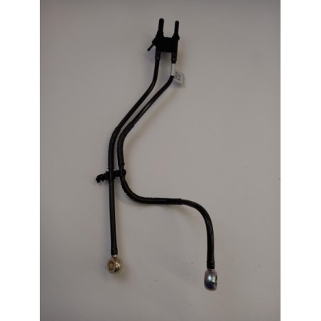 Pièce pour IVECO - Fuel Pipe 504101854
