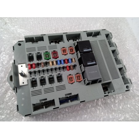 Pièce pour JAGUAR - Fuse Box C2Z4653