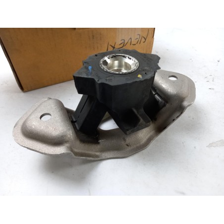 Pièce pour JAGUAR - Engine Mounting XR82023