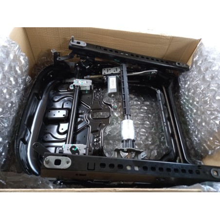 Pièce pour LAND ROVER - Guide Rail & Adjuster, Seat LR026741