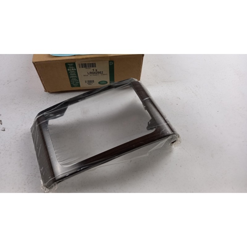 Pièce pour LAND ROVER - Centre Console Part/Trim LR042952