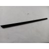 Pièce pour LAND ROVER - Seal, Door Window LR092054