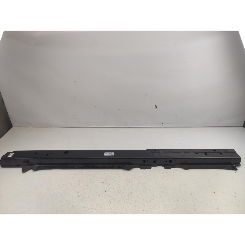 Pièce pour MAZDA - Door Sill BKA47027Y
