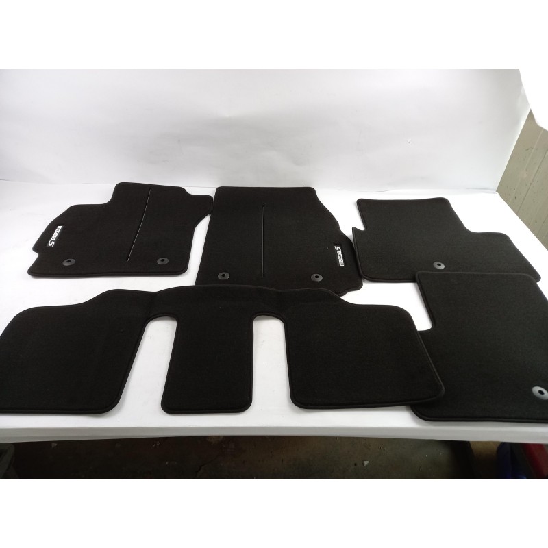 Pièce pour MAZDA - Floor Mat Set CG21V0320