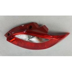 Pièce pour MAZDA - Combination Rearlight D65151150M