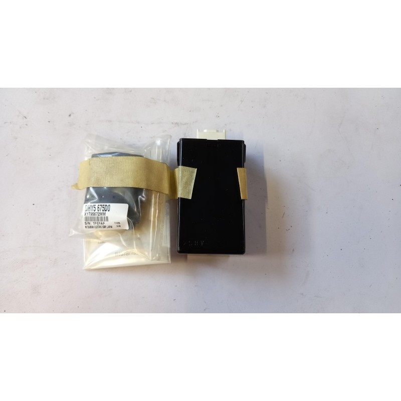 Pièce pour MAZDA - Remote Control DHY5675D0