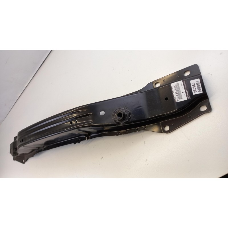 Pièce pour MAZDA - Support, Bumper EH1450260A