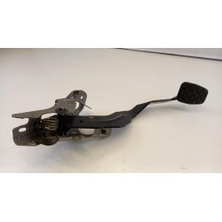 Pièce pour MAZDA - Clutch Pedal EH6441300