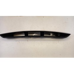 Pièce pour MAZDA - Trim, Luggage Compartment G5Y250810