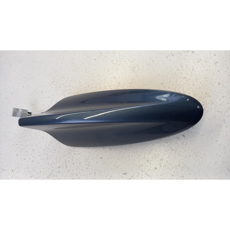 Pièce pour MAZDA - Aerial Base GML86693083