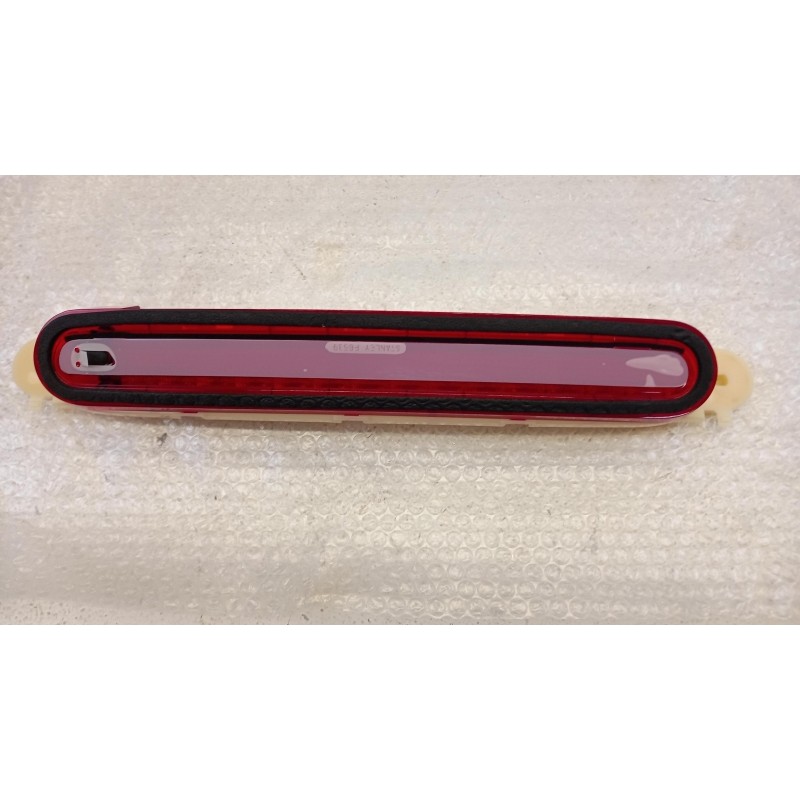 Pièce pour MAZDA - Auxiliary Stop Light GS1F51580K