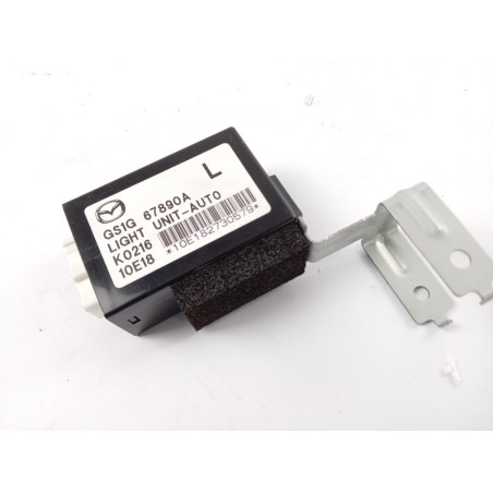 Pièce pour MAZDA - Control Unit, Lights GS1G67890A
